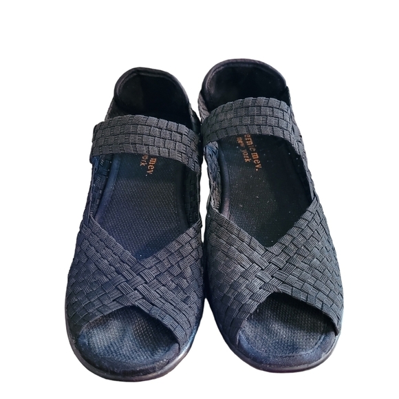 Bernie Mev. New York black platform shoes- 9.5 - Picture 1 of 9